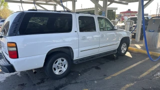 2004 Chevrolet Suburban