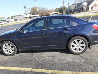 2012 Chrysler 200