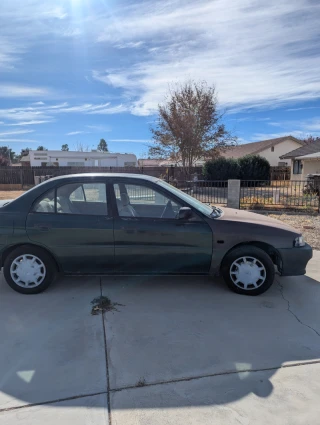 2000 Mitsubishi Mirage