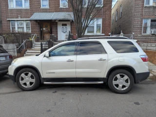 2008 GMC Acadia